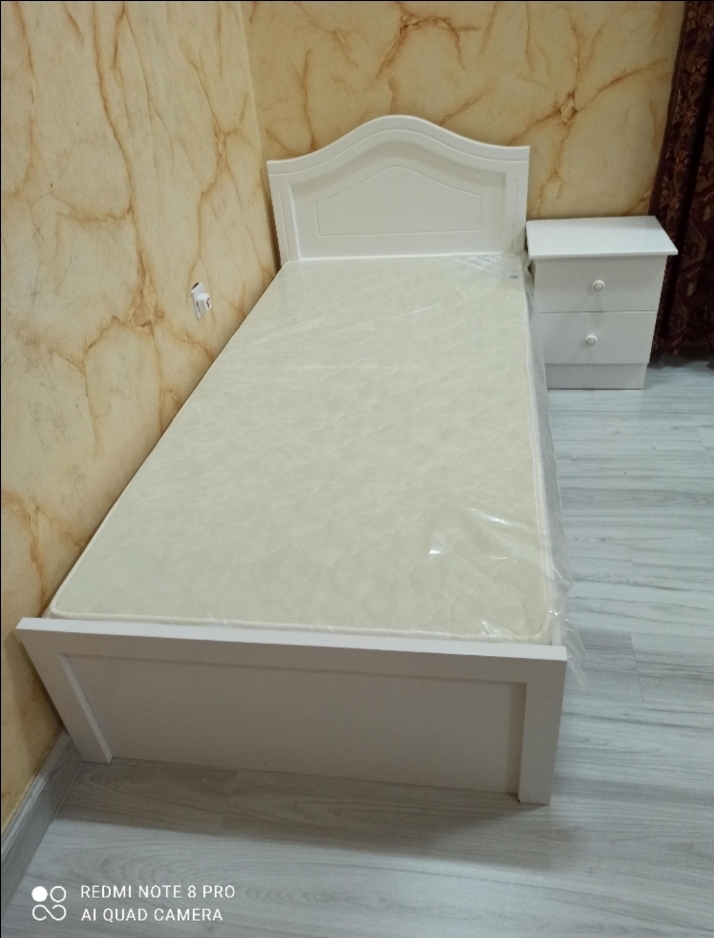نحن نبيع جميع أنواع الأثاث الجديد 125
