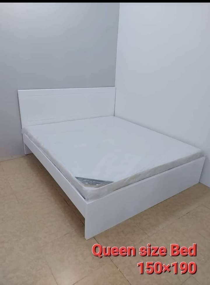 نحن نبيع جميع أنواع الأثاث الجديد 15