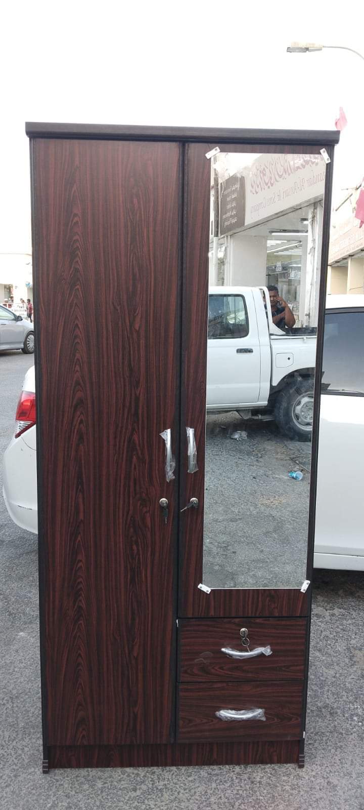 نحن نبيع جميع أنواع الأثاث الجديد 14
