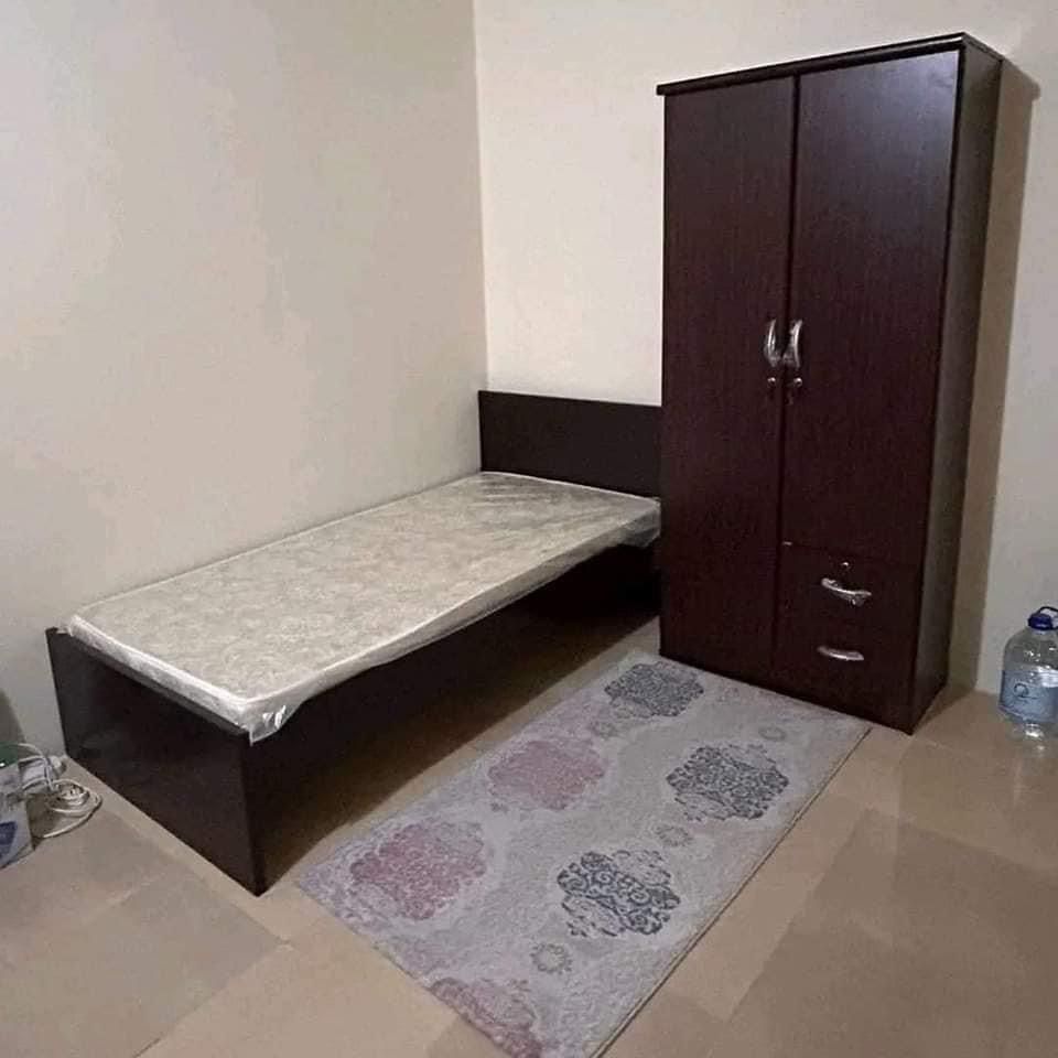 نحن نبيع جميع أنواع الأثاث الجديد 3