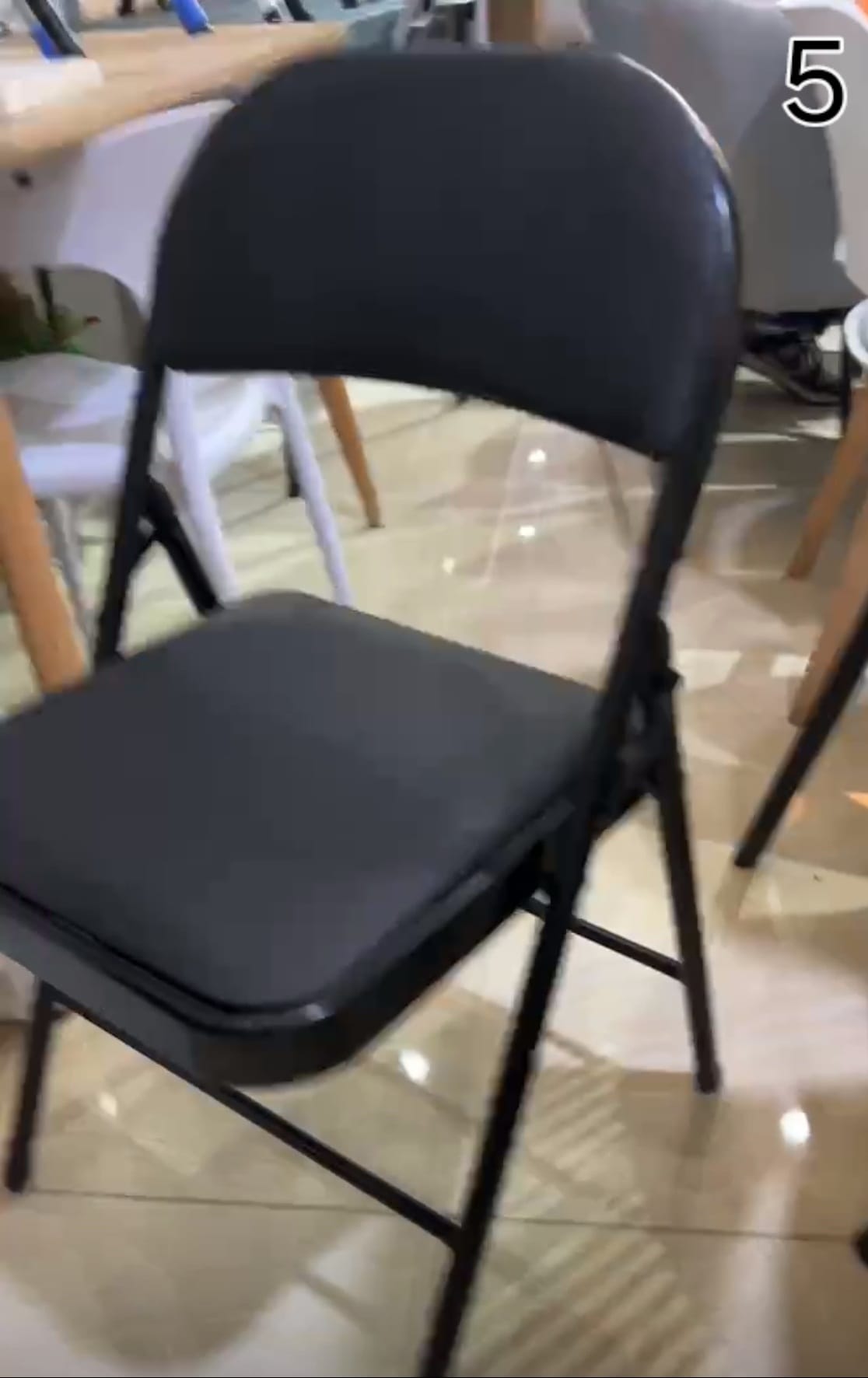 نحن نبيع جميع أنواع الأثاث الجديد 36