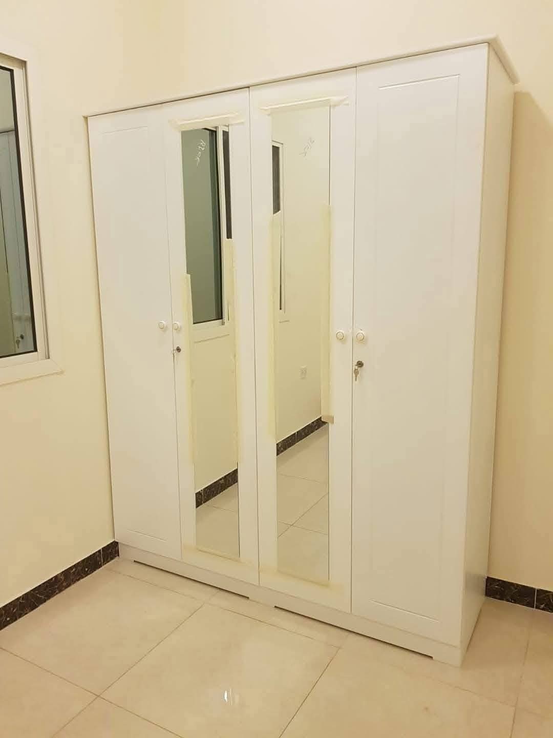 نحن نبيع جميع أنواع الأثاث الجديد 3
