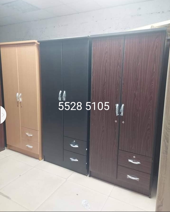 نحن نبيع جميع أنواع الأثاث الجديد 83