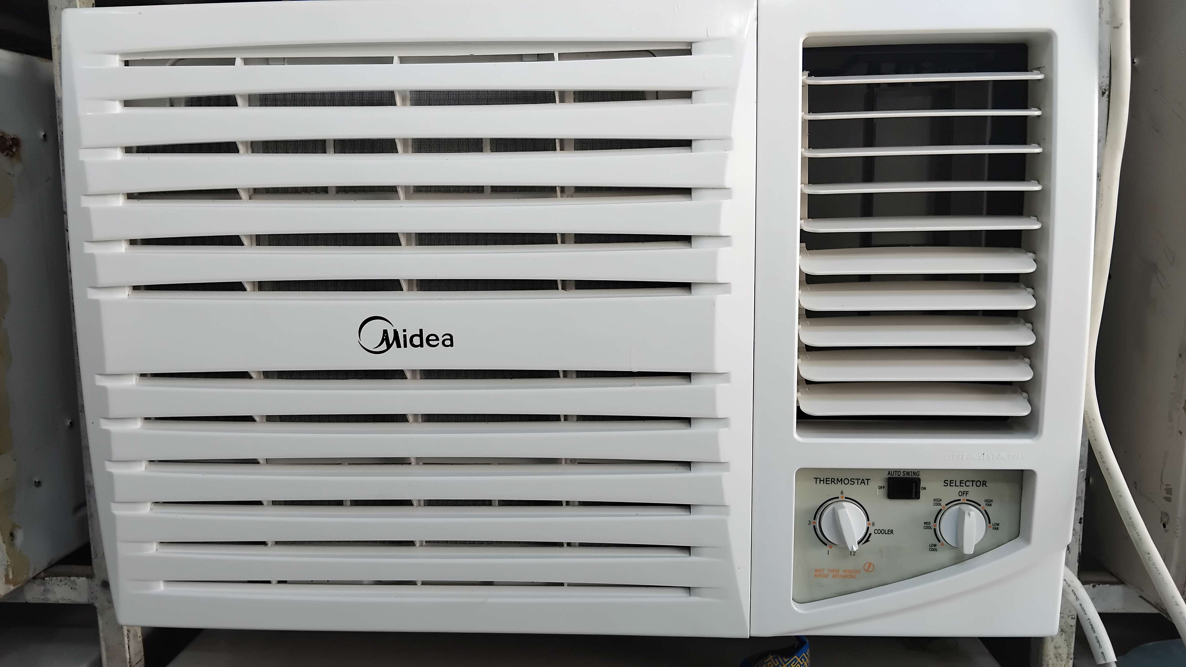 Buying and Saling Air conditioning - المكيفات - في قطر