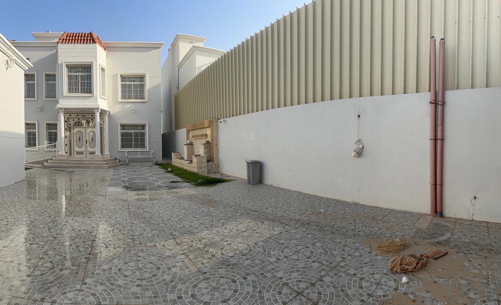 فيلا سكنية 5 غرف في أم قرن بمساحة 553 م² - الظعاين - في قطر