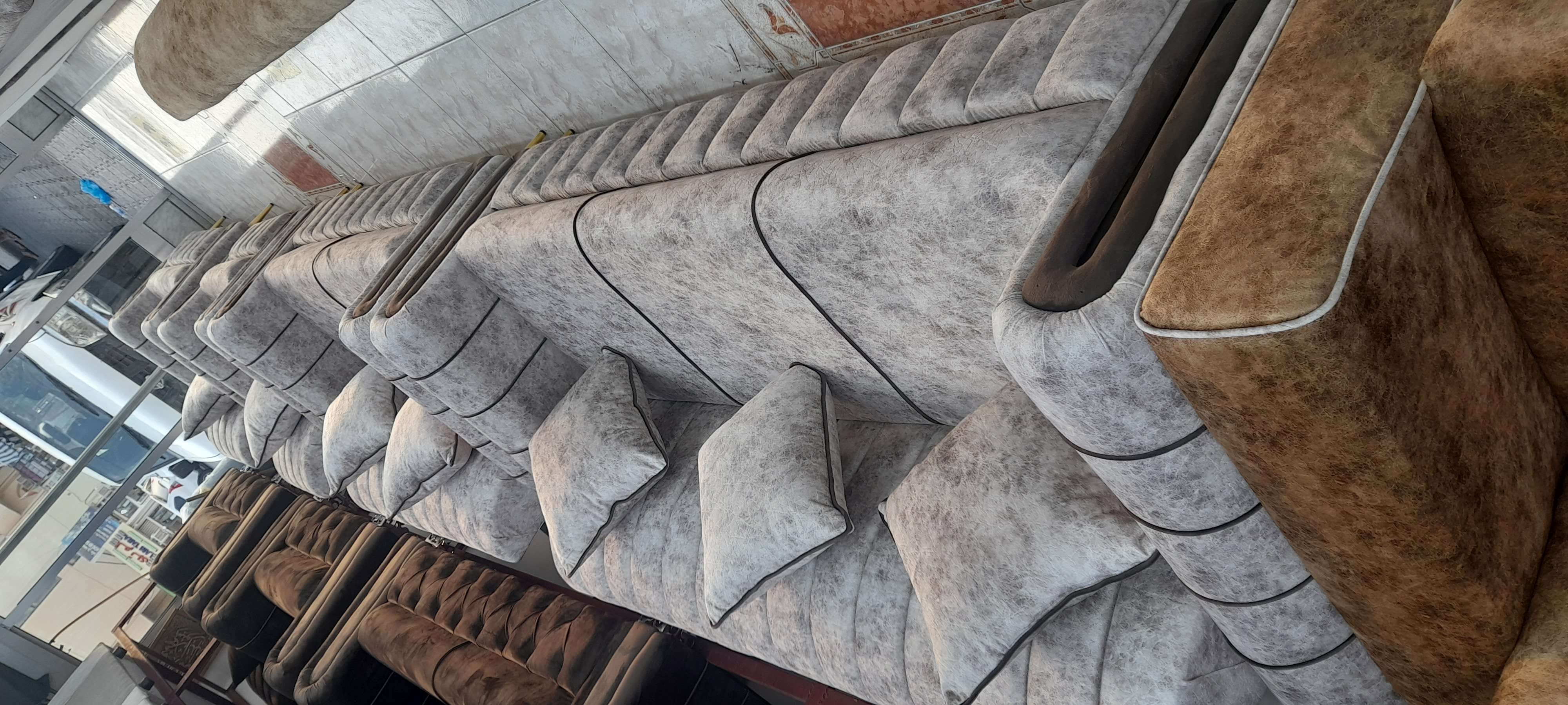 Furniture sofa - نقل العفش - في قطر
