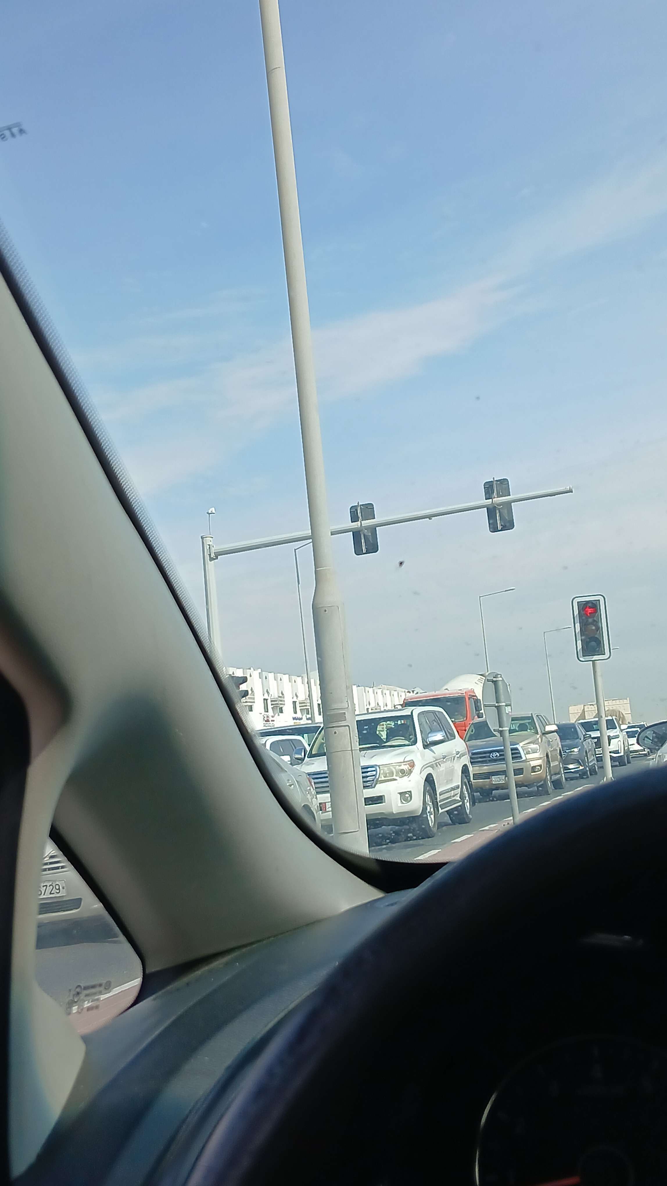 ساىقه علي استعداد للتوصيل والالتزام بلمواعيد - خدمات التوصيل - في قطر
