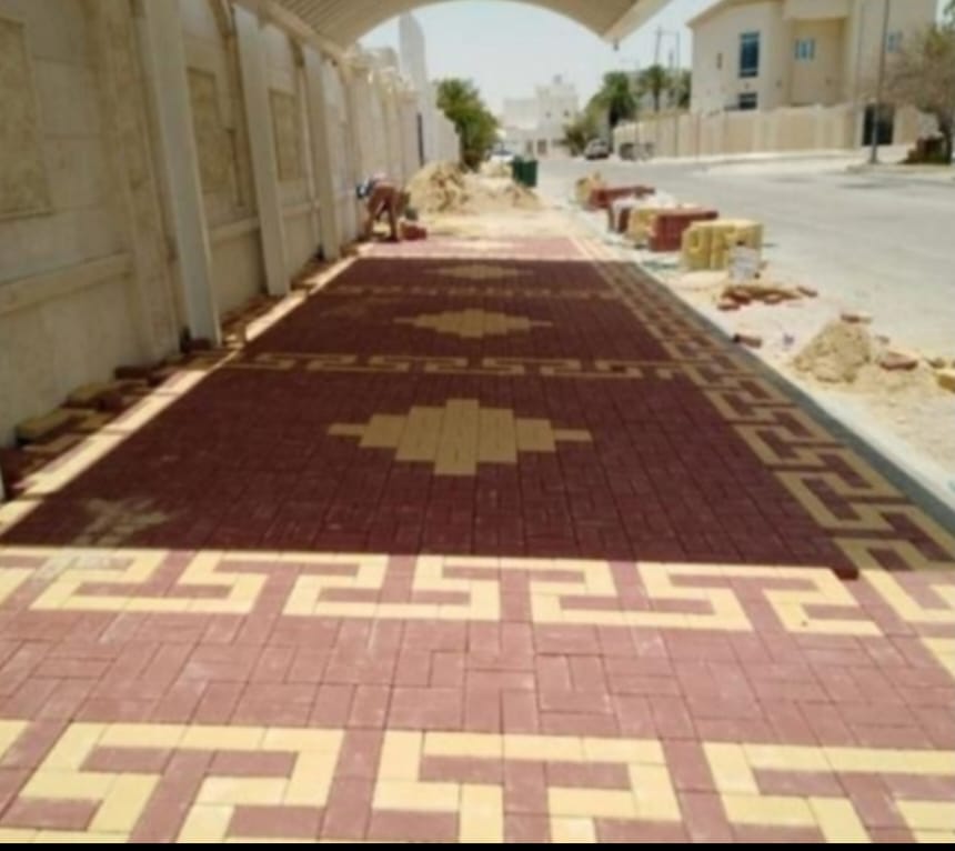 توريد وتركيب الانترلوك والكربستون - المقاولات - في قطر