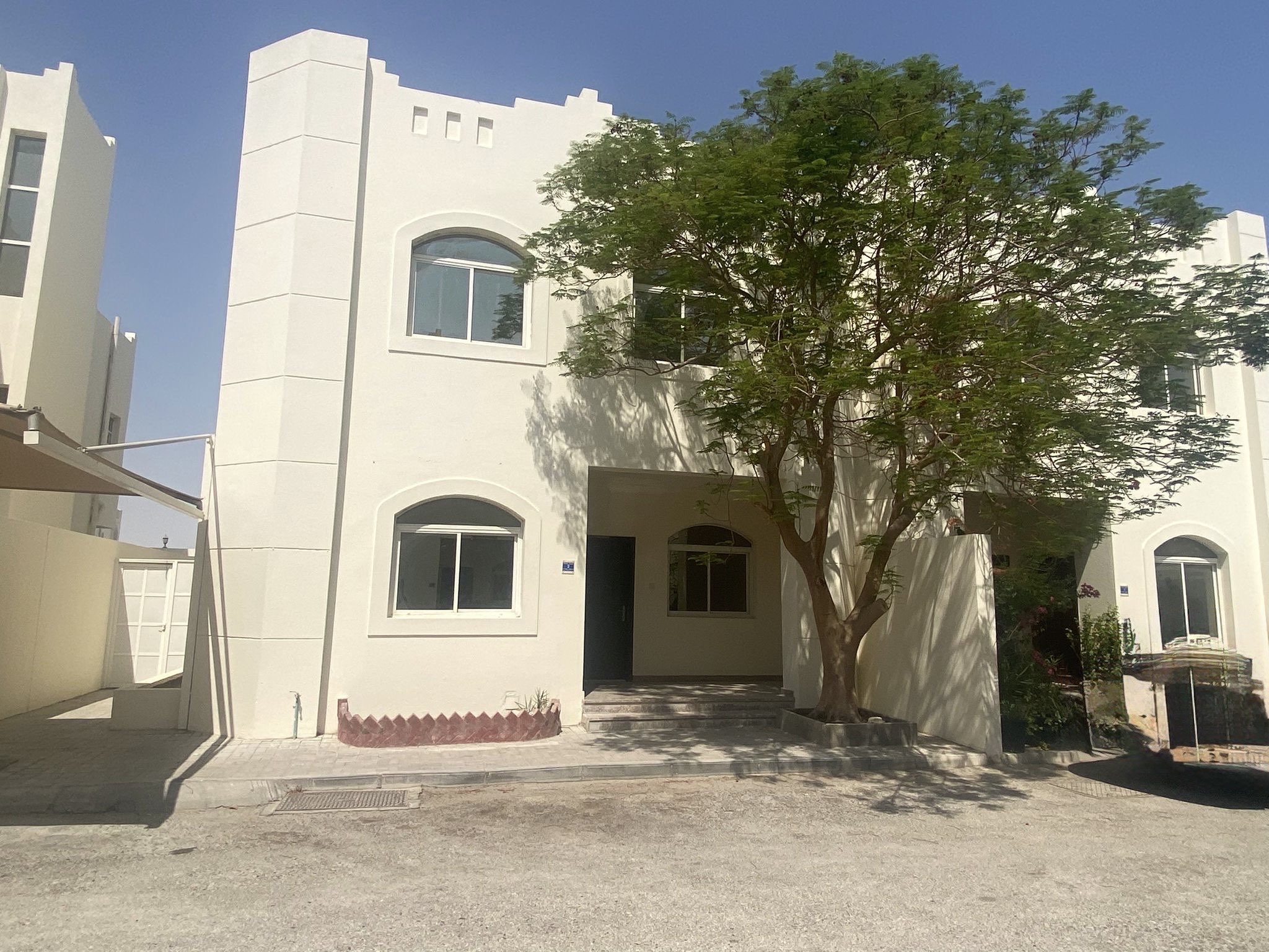 للايجار فيلا في مريخ بمجمع سكني - العقارات - في قطر