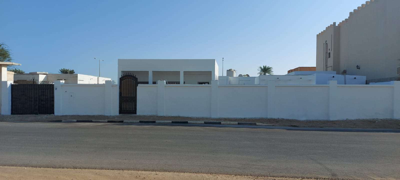 بيت شعبي للبيع في مدينة الشمال - 1016 م² على شارعين - العقارات - في قطر