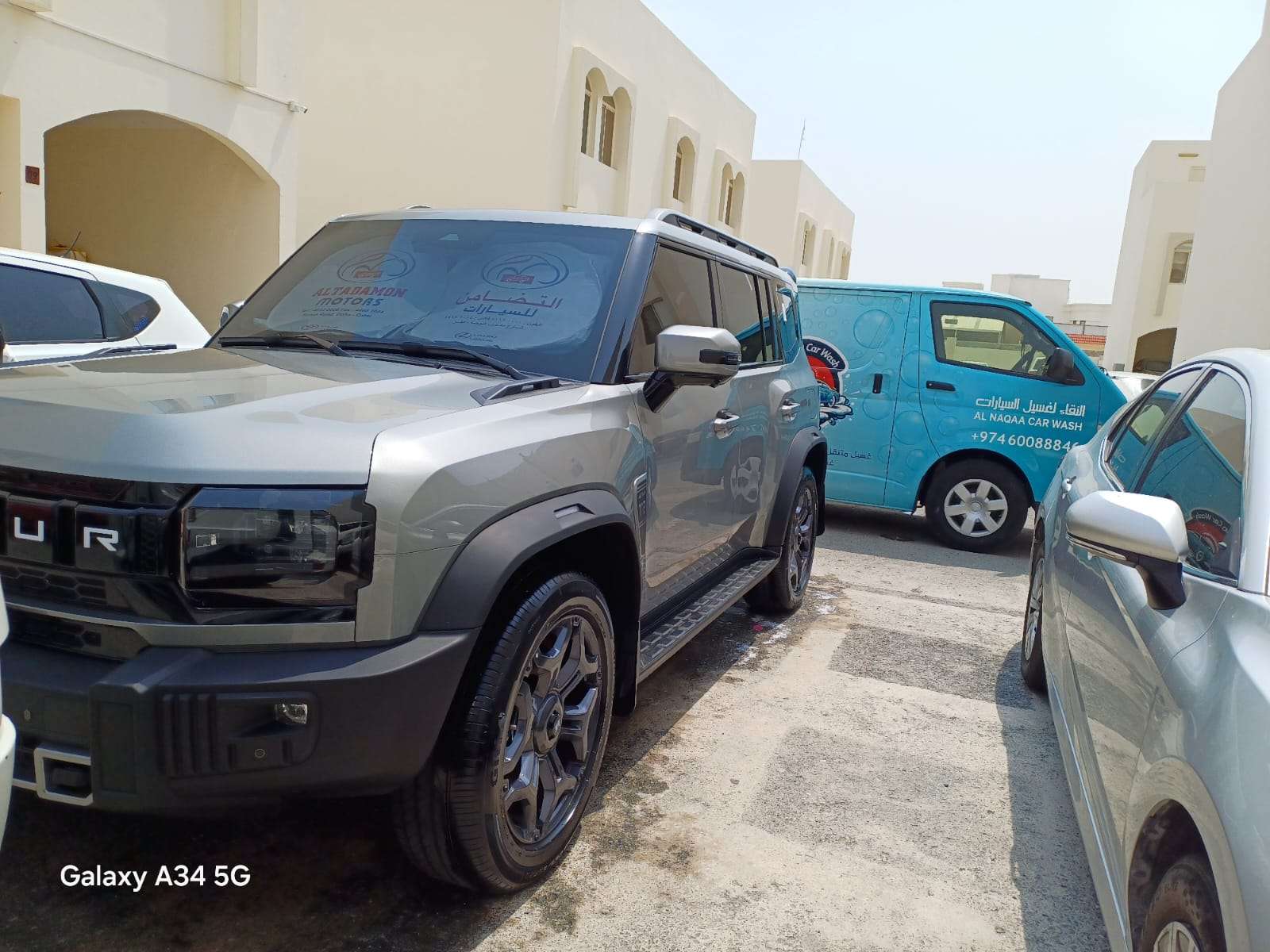 خدمة بولش متنقلة لجميع مناطق قطر - تنظيف وتلميع شامل - السيارات - في قطر